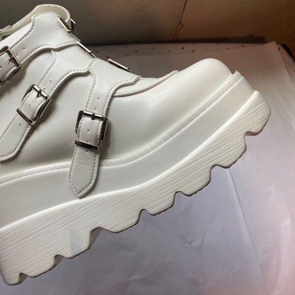 Women's Chunky Silver White Platform Knee High Buckle Boots Size US 10.5 - Picture 7 of 10